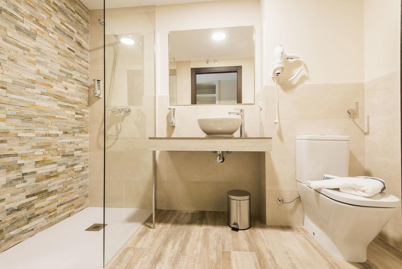 Hotel Atiana Альбаррасин Экстерьер фото